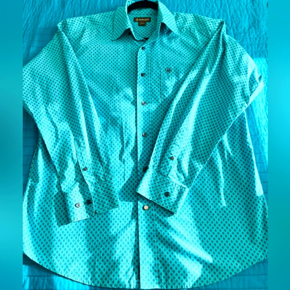 Shirt ARIAT size M